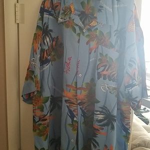 Hawaii shirt